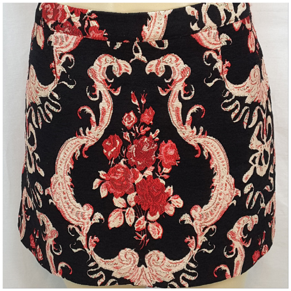 FOREVER 21, Embroidered Skirt, size Large - Picture 5 of 8